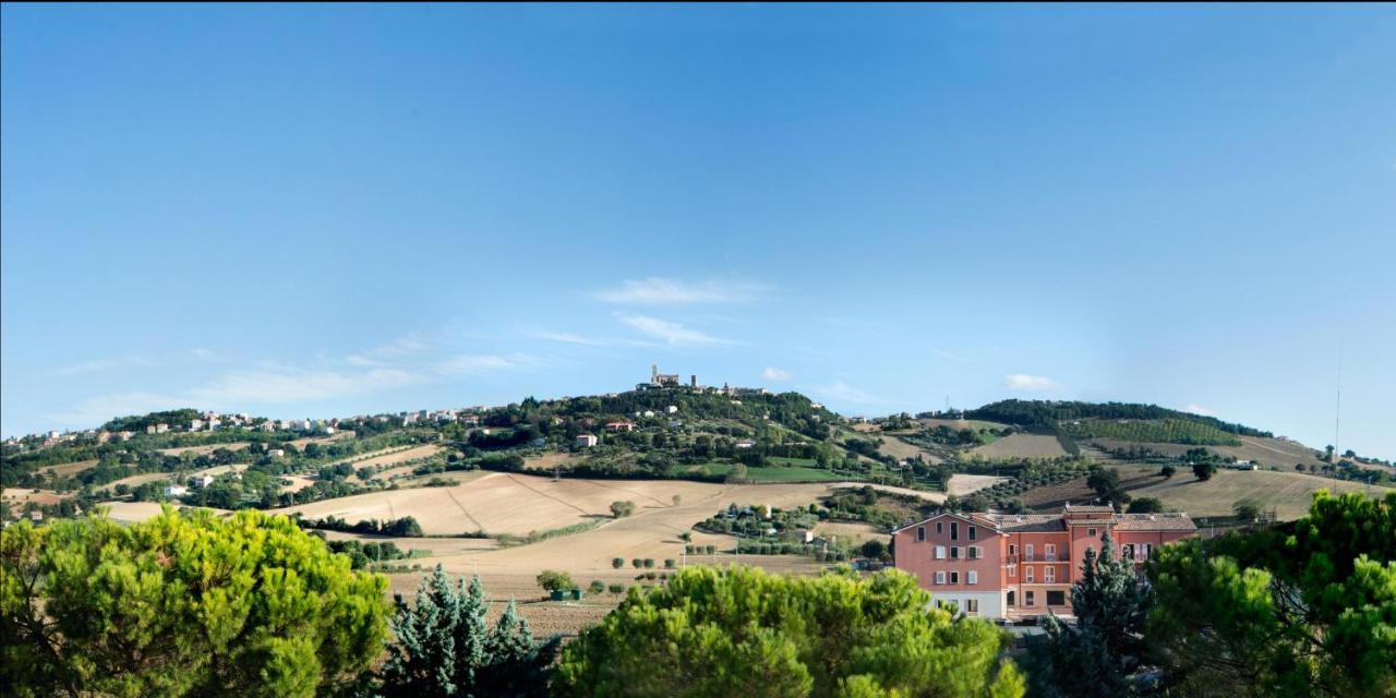 Hotel Torresi Potenza Picena Εξωτερικό φωτογραφία