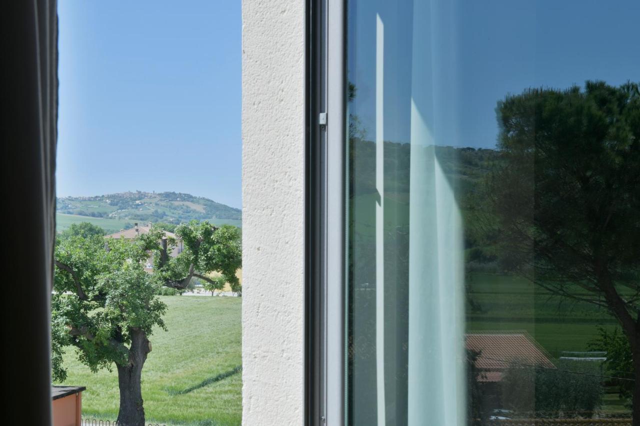 Hotel Torresi Potenza Picena Εξωτερικό φωτογραφία