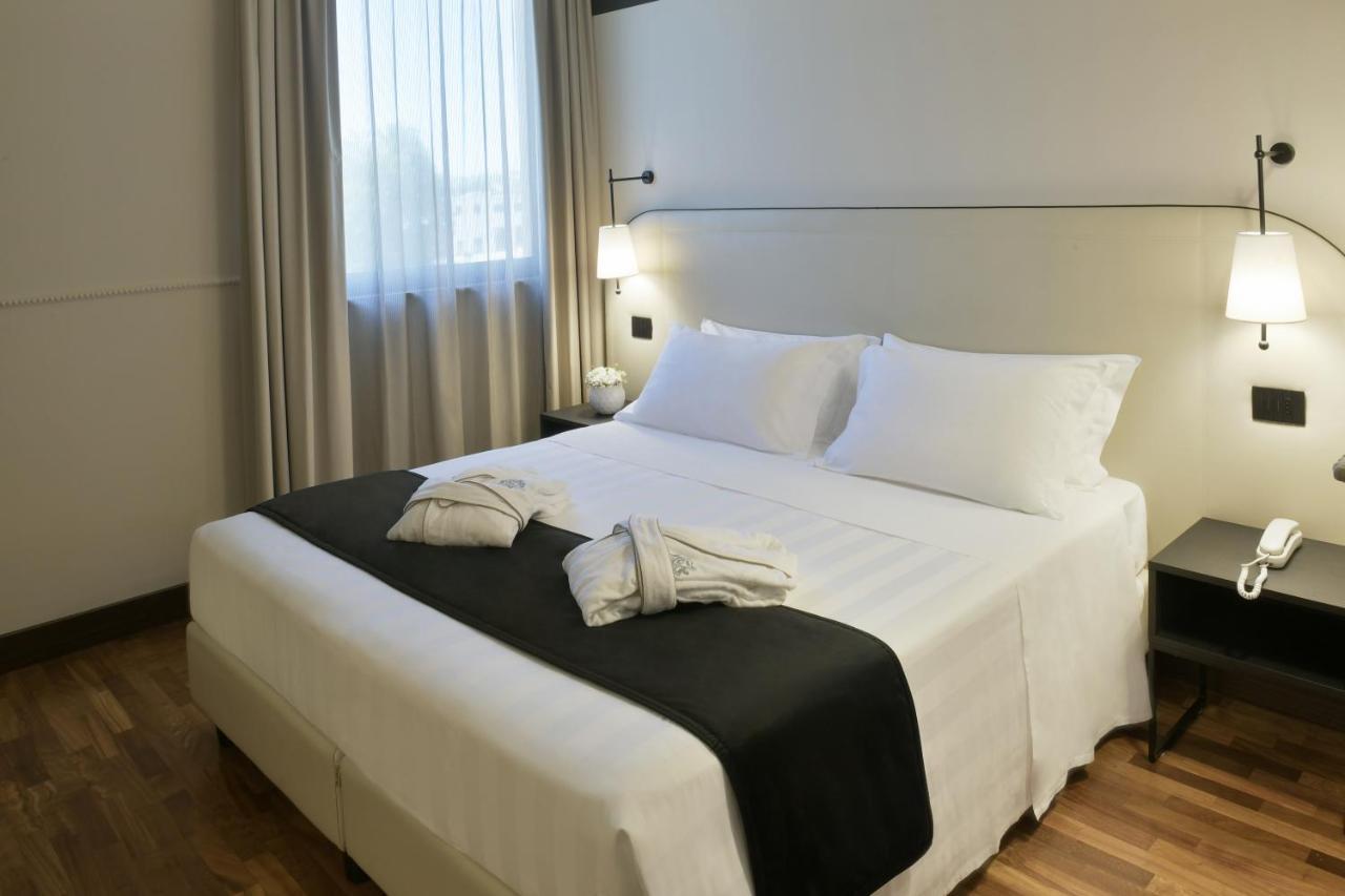 Hotel Torresi Potenza Picena Εξωτερικό φωτογραφία