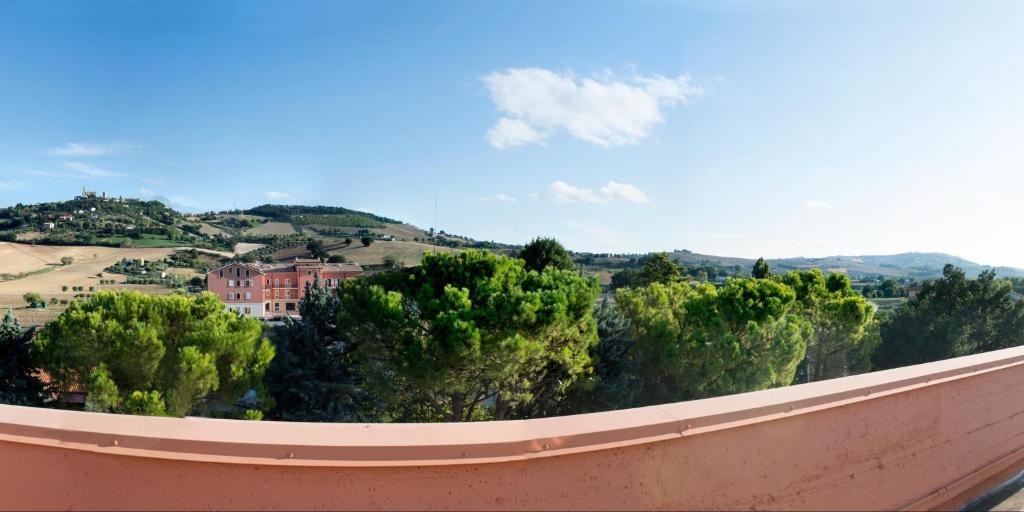 Hotel Torresi Potenza Picena Εξωτερικό φωτογραφία